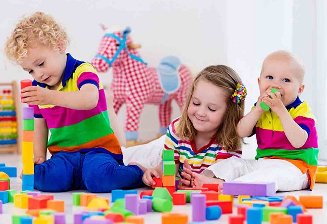 Выбор развивающих игрушек по возрасту ребенка