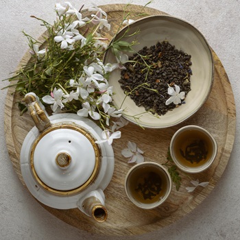 Чай и чайная культура: традиции, польза и значение посуды